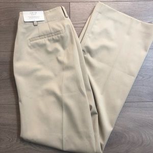 Brand new with tags Ann Taylor Pants Sz 6